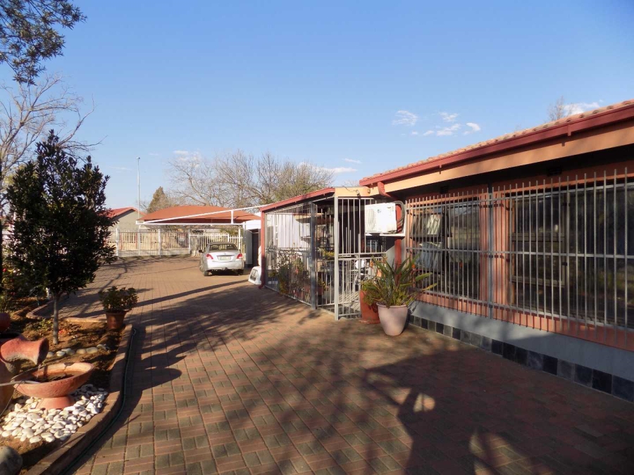 4 Bedroom Property for Sale in Fauna Free State